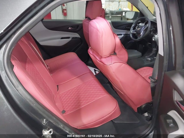 3GNAXHEV0KS634690 Chevrolet EQUINOX LS