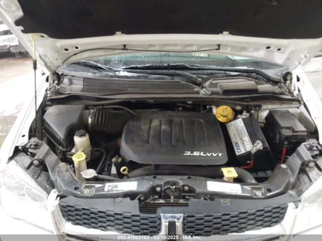2C4RDGBG5JR190786 Dodge Grand Caravan Se