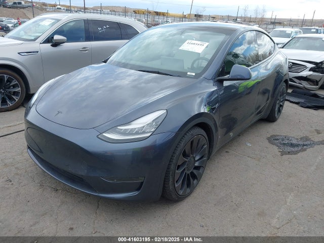 2021 TESLA MODEL Y 5YJYGDEF4MF093227 Photo 1