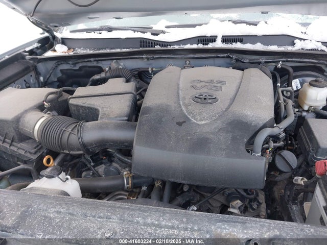 5TFCZ5ANXKX198882 Toyota Tacoma Trd Sport