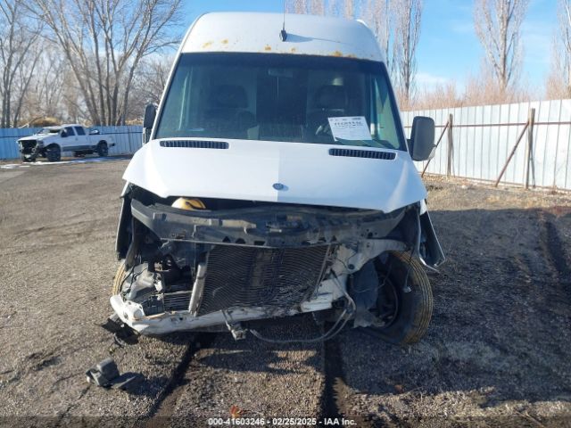WD3PE7DC4FP147722 Mercedes-Benz Sprinter 2500 Normal Roof