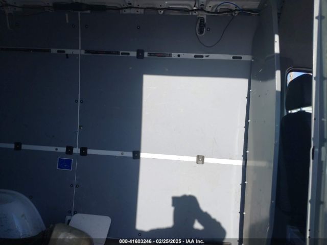 WD3PE7DC4FP147722 Mercedes-Benz Sprinter 2500 Normal Roof