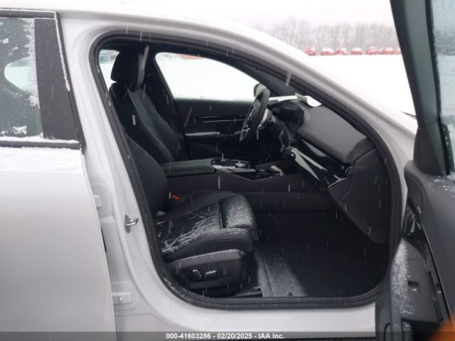 WBA53FJ06RCS94379 BMW 530 I Xdrive