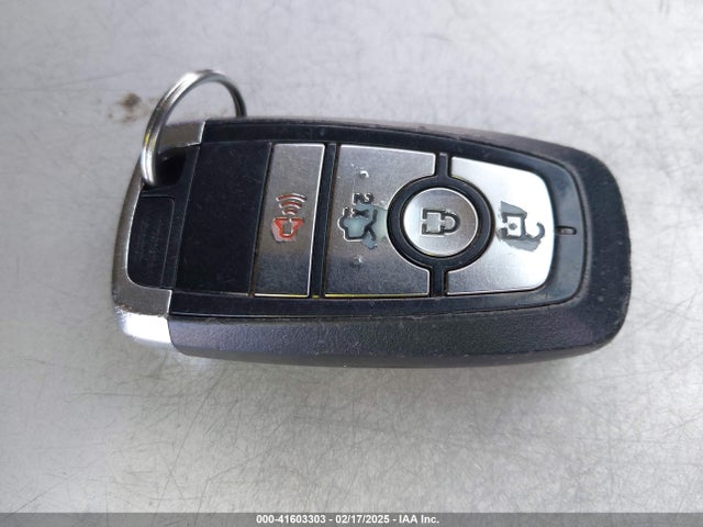 3FA6P0LUXJR248204 Ford Fusion Hybrid Se
