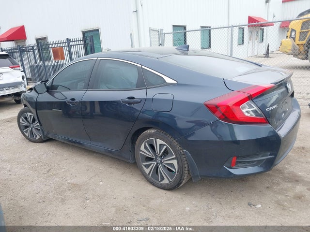 19XFC1F3XJE000833 Honda Civic Ex-t