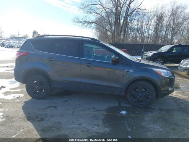1FMCU0GX9GUC24175 Ford ESCAPE SE