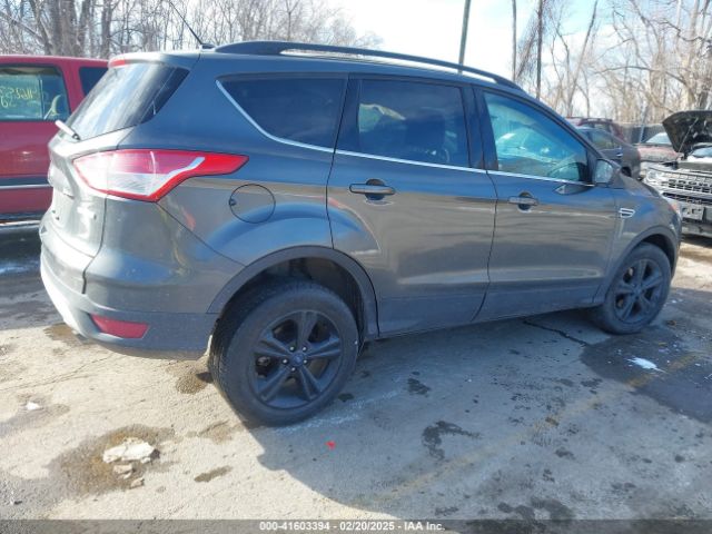 1FMCU0GX9GUC24175 Ford ESCAPE SE