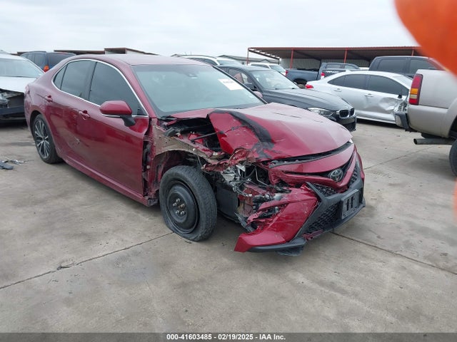 4T1B11HK6JU569460 Toyota CAMRY SE