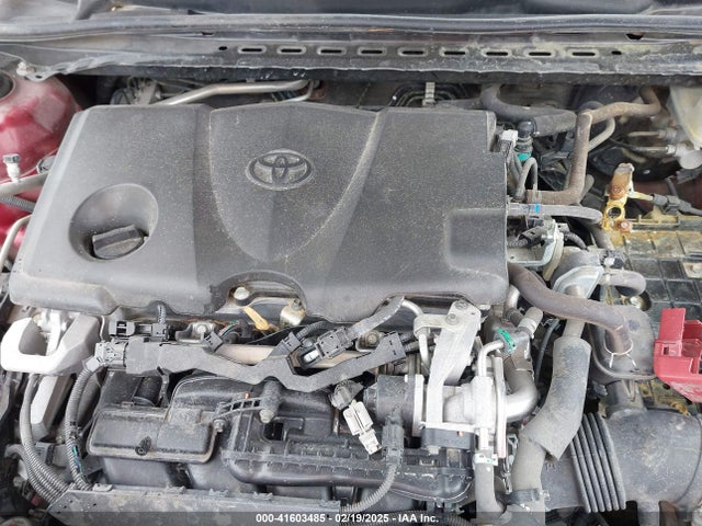 4T1B11HK6JU569460 Toyota CAMRY SE