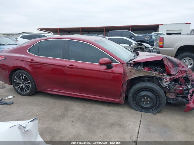 4T1B11HK6JU569460 Toyota CAMRY SE