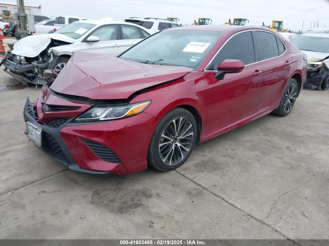 4T1B11HK6JU569460 Toyota CAMRY SE