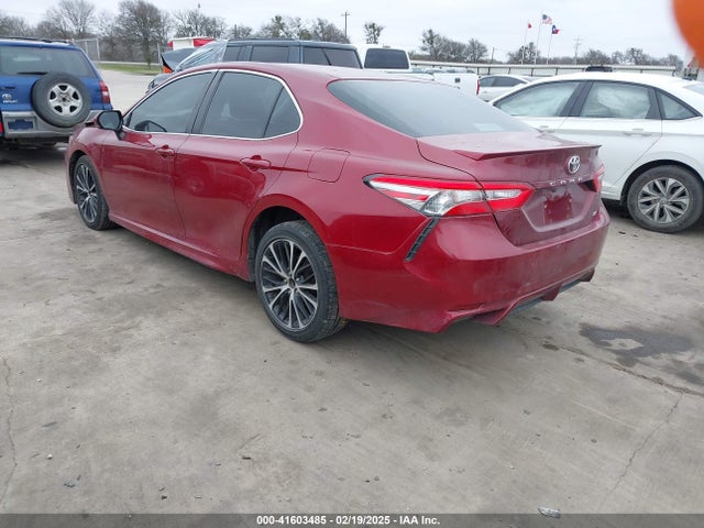 4T1B11HK6JU569460 Toyota CAMRY SE