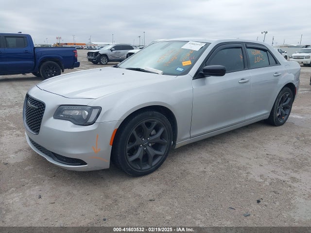 2C3CCAAG3PH706573 Chrysler 300 Touring