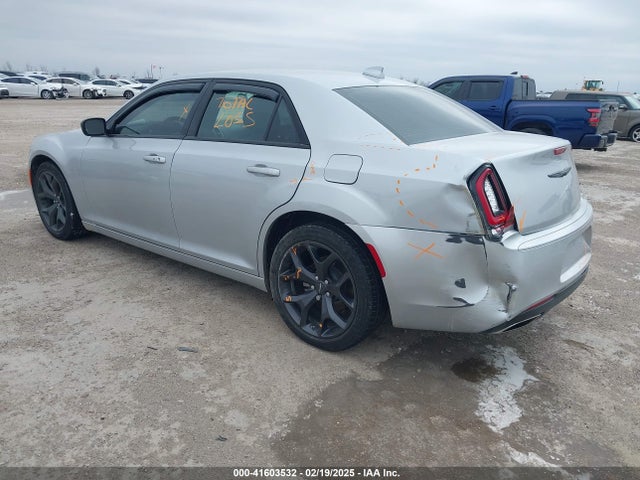 2C3CCAAG3PH706573 Chrysler 300 Touring