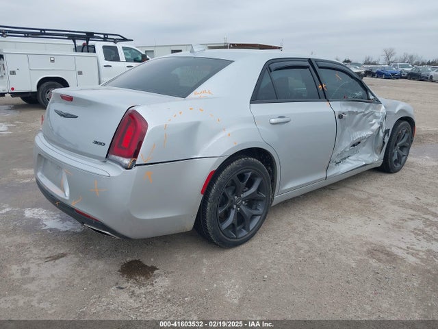 2C3CCAAG3PH706573 Chrysler 300 Touring