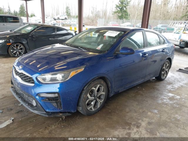 3KPF24AD4ME385962 KIA Forte Lxs