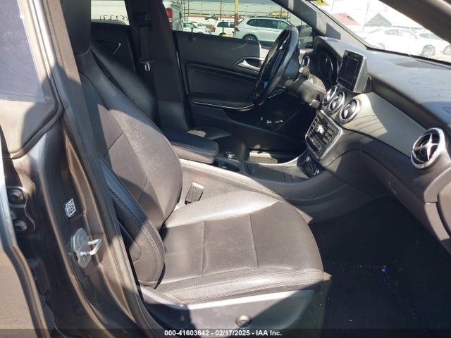 Mercedes-Benz CLA 250 2014 WDDSJ4EB9EN154794 Image 5