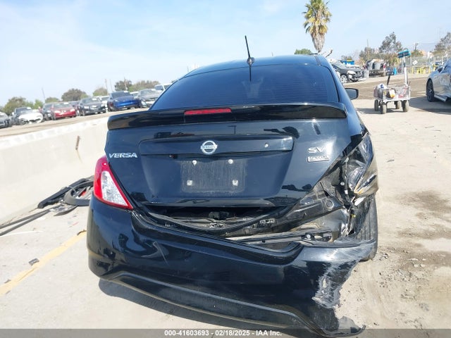 3N1CN7AP3JL828392 Nissan Versa 1.6 Sv
