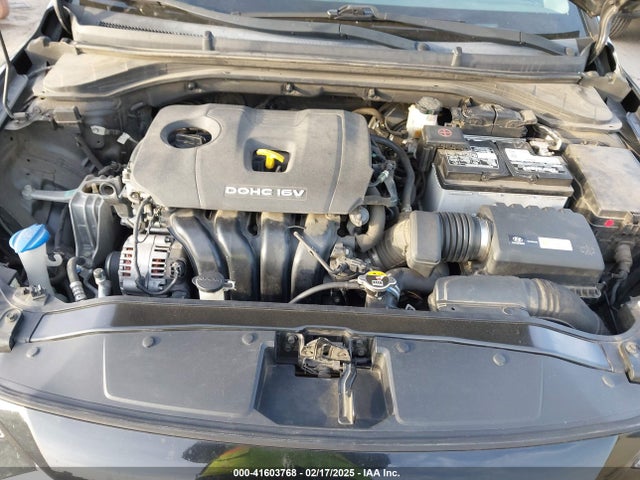 Hyundai ELANTRA SE 2017 5NPD84LF1HH065214 Image 10