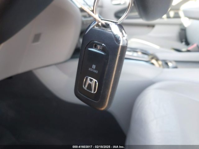 5FNYF5H96NB000577 Honda Pilot 2wd Touring 8 Passenger