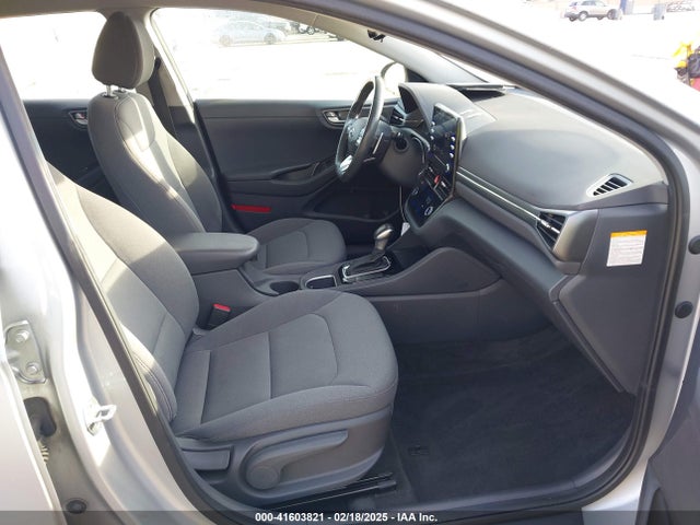KMHC75LC6NU266307 Hyundai Ioniq Hybrid Se
