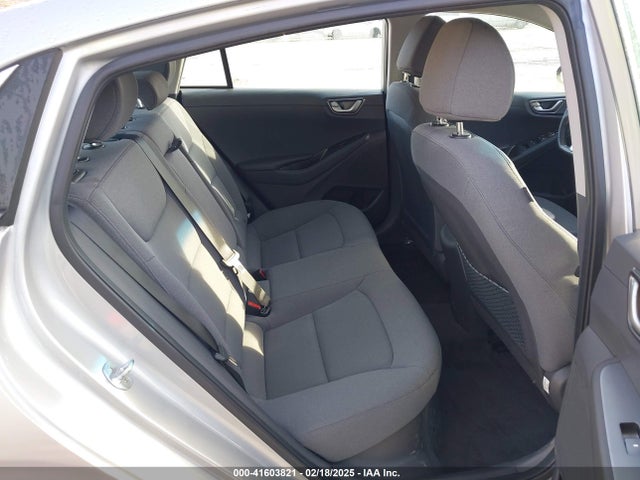 KMHC75LC6NU266307 Hyundai Ioniq Hybrid Se