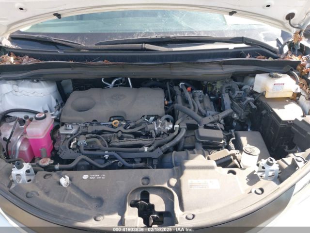5TDJRKEC4NS075796 Toyota SIENNA XLE