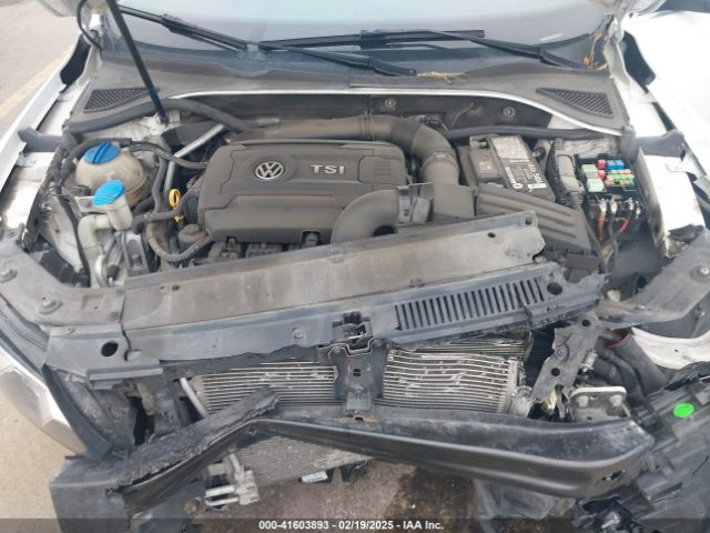 1VWBT7A30FC062052 Volkswagen Passat 1.8t Se