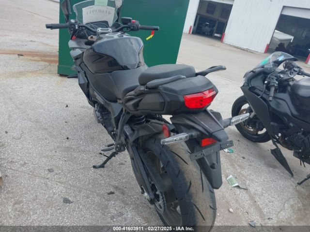 2024 SUZUKI GSX1000 JS1EK12BXR7100500 Photo 2