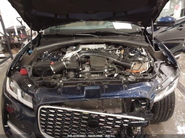 2021 JAGUAR F-PACE SADCJ2EU0MA680777 Photo 9