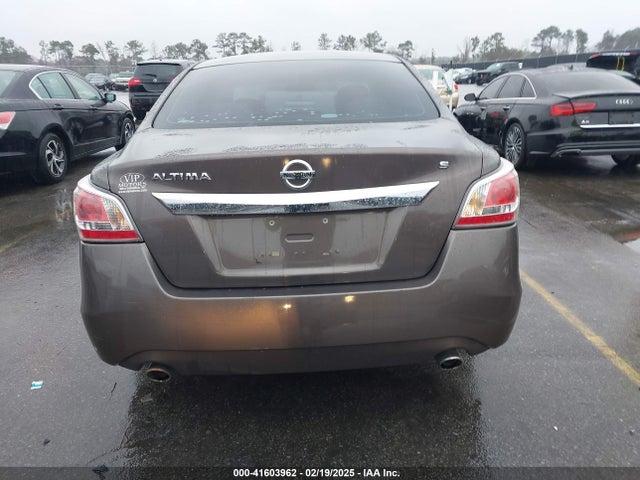 Nissan Altima 2.5 S 2015 1N4AL3AP8FC440800 Image 16