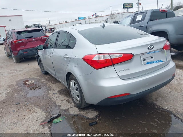 KIA FORTE LX 2016 KNAFK4A60G5446108 Image 3
