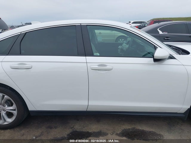Honda ACCORD LX 2024 1HGCY1F29RA006232 Image 13
