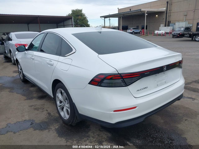 Honda ACCORD LX 2024 1HGCY1F29RA006232 Image 3
