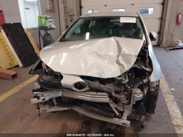 JTDKARFU8J3548154 Toyota Prius Two Eco