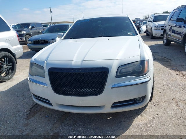Chrysler 300 300s 2014 2C3CCAGG1EH375447 Image 12