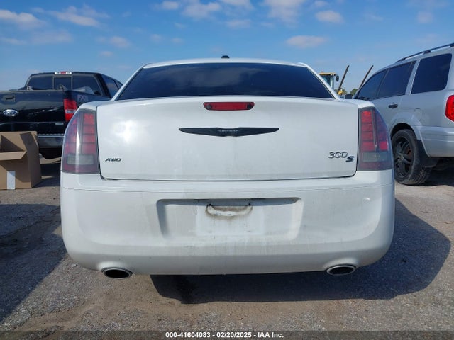 Chrysler 300 300s 2014 2C3CCAGG1EH375447 Image 16