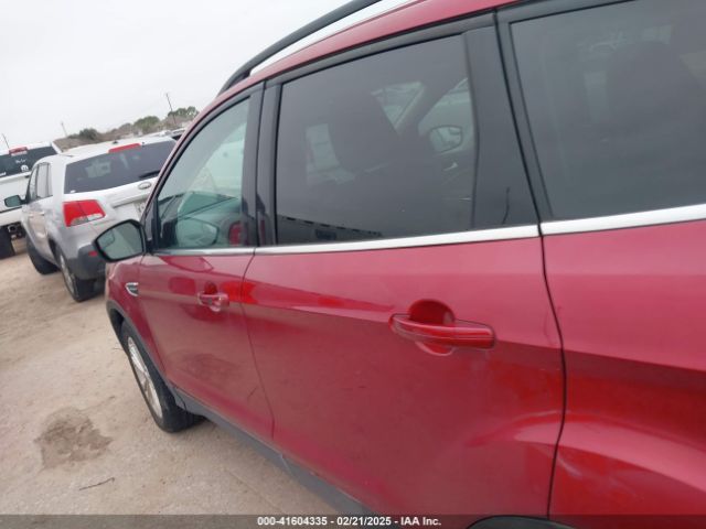 1FMCU0HD0KUB47113 Ford ESCAPE SEL