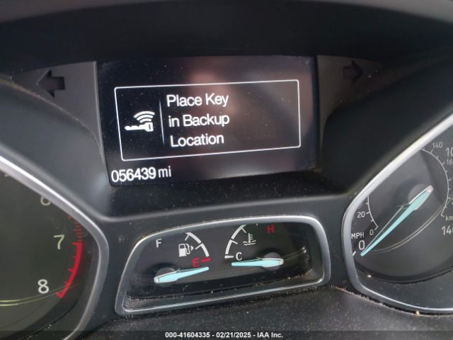 1FMCU0HD0KUB47113 Ford ESCAPE SEL