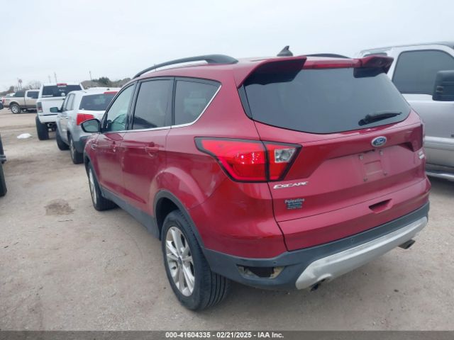 1FMCU0HD0KUB47113 Ford ESCAPE SEL