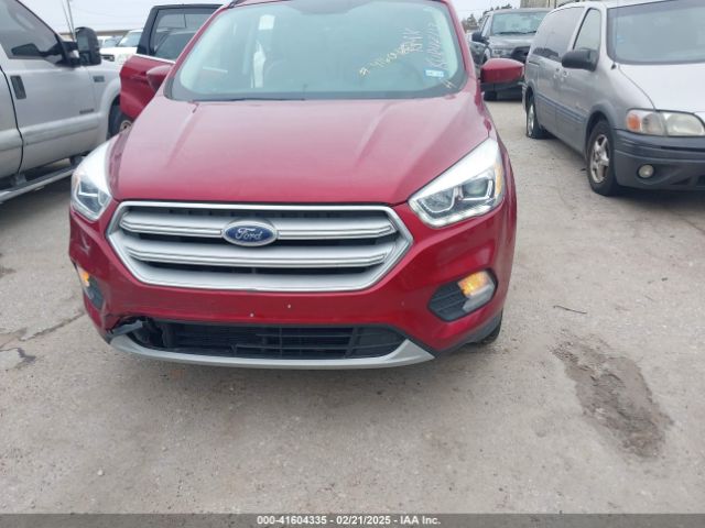 1FMCU0HD0KUB47113 Ford ESCAPE SEL