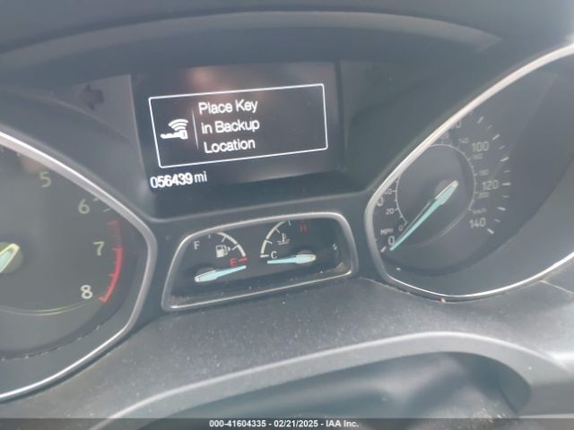 1FMCU0HD0KUB47113 Ford ESCAPE SEL