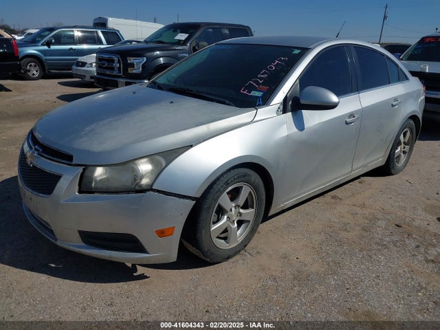 Chevrolet Cruze 1lt Auto 2014 1G1PC5SB2E7287043 Image 2