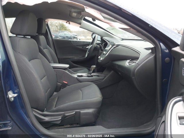1G1ZE5ST3HF101399 Chevrolet MALIBU 1LT