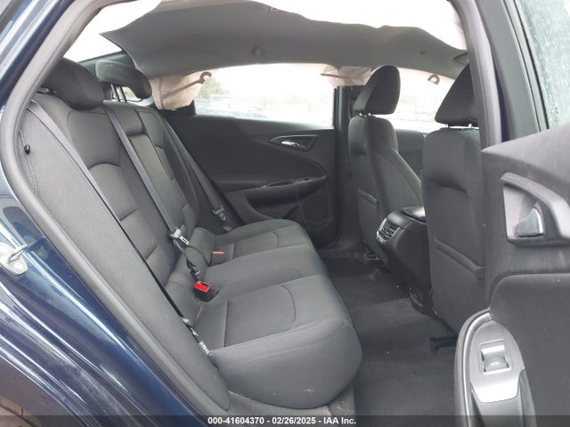 1G1ZE5ST3HF101399 Chevrolet MALIBU 1LT