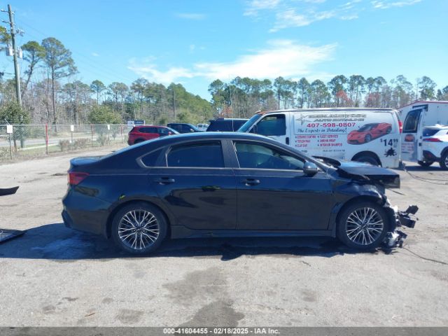 3KPF54AD6PE589500 KIA Forte Gt-line