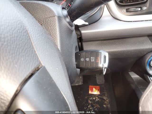3KPA24AD4PE614445 KIA RIO S