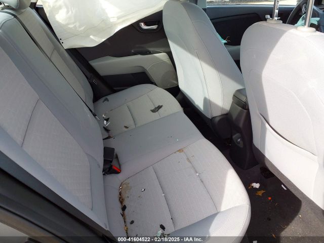 3KPA24AD4PE614445 KIA RIO S
