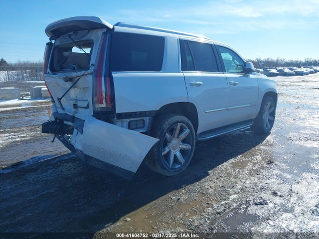 2016 CADILLAC ESCALADE 1GYS4BKJ6GR426614 Photo 3
