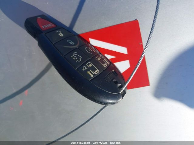 2010 CHRYSLER TOWN & COUNTRY 2A4RR5D17AR169995 Photo 10